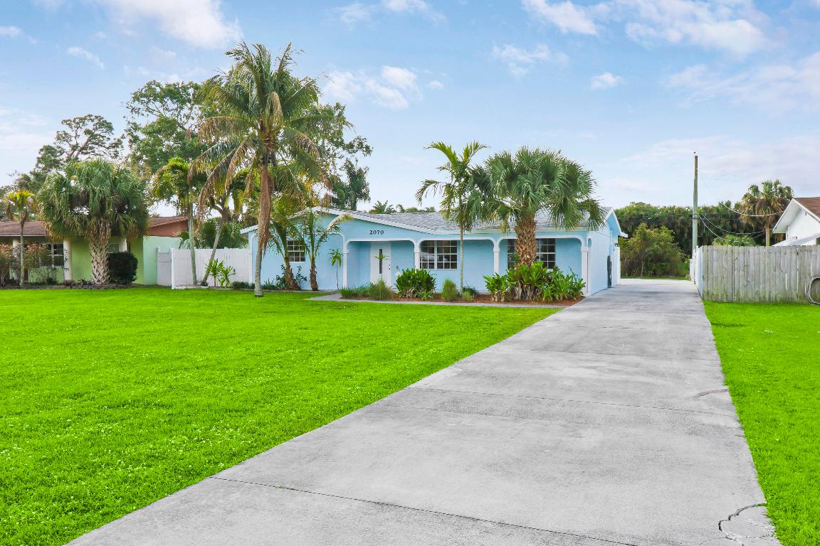 BEAU RIVAGE - Residential