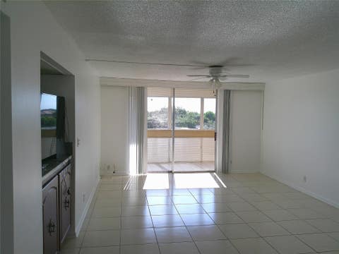 Tiny photo for 403 NW 68th Avenue #519, Plantation, FL 33317 (MLS # F10543151)