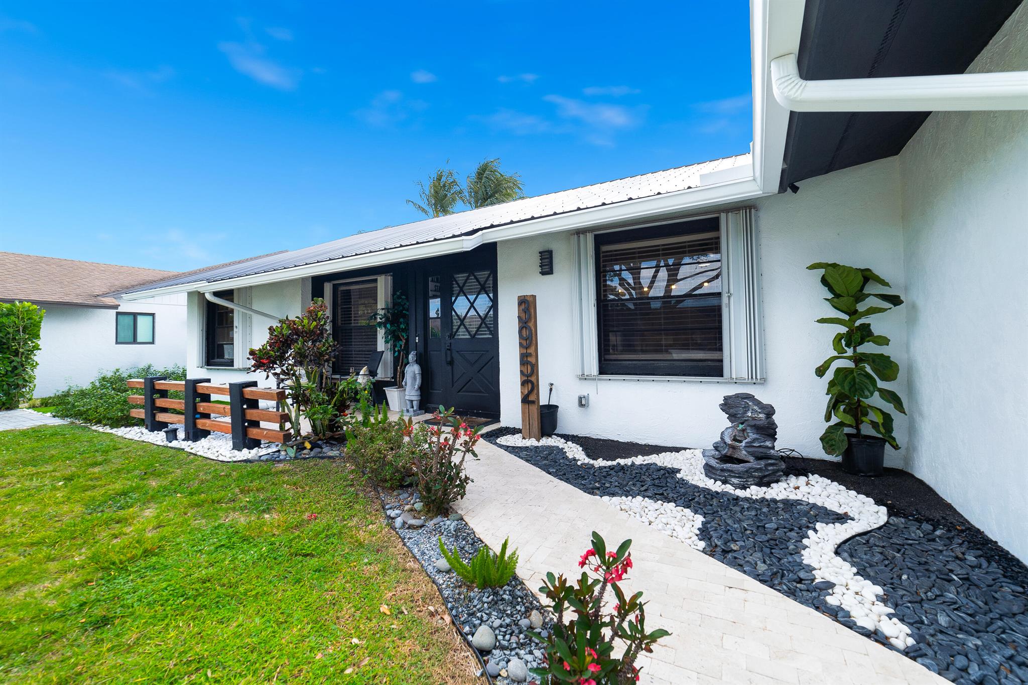 WOODSIDE 3 - Residential