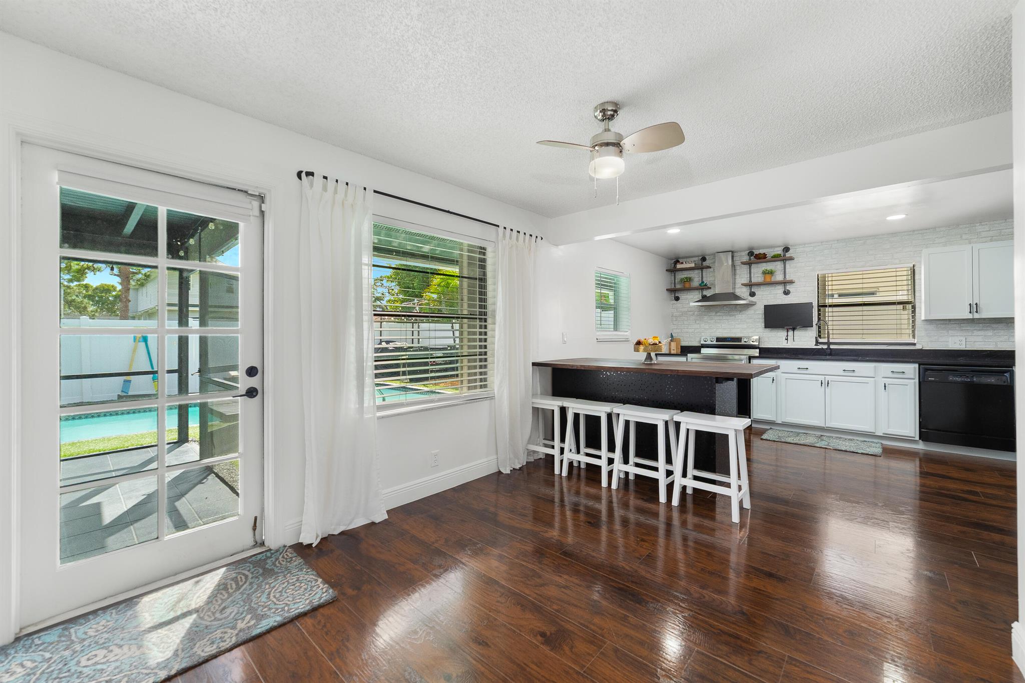 WOODSIDE 3 - Residential