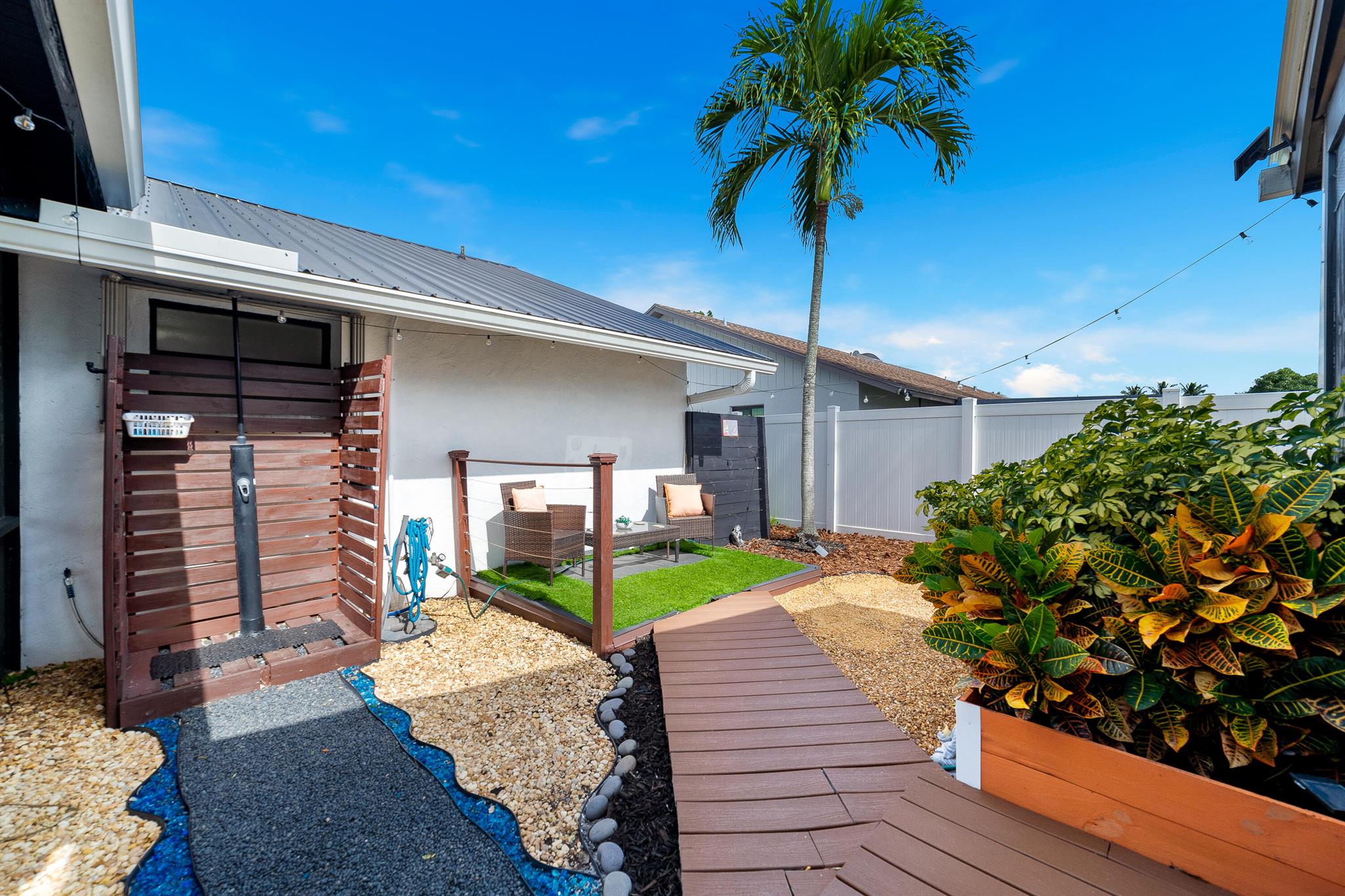 WOODSIDE 3 - Residential