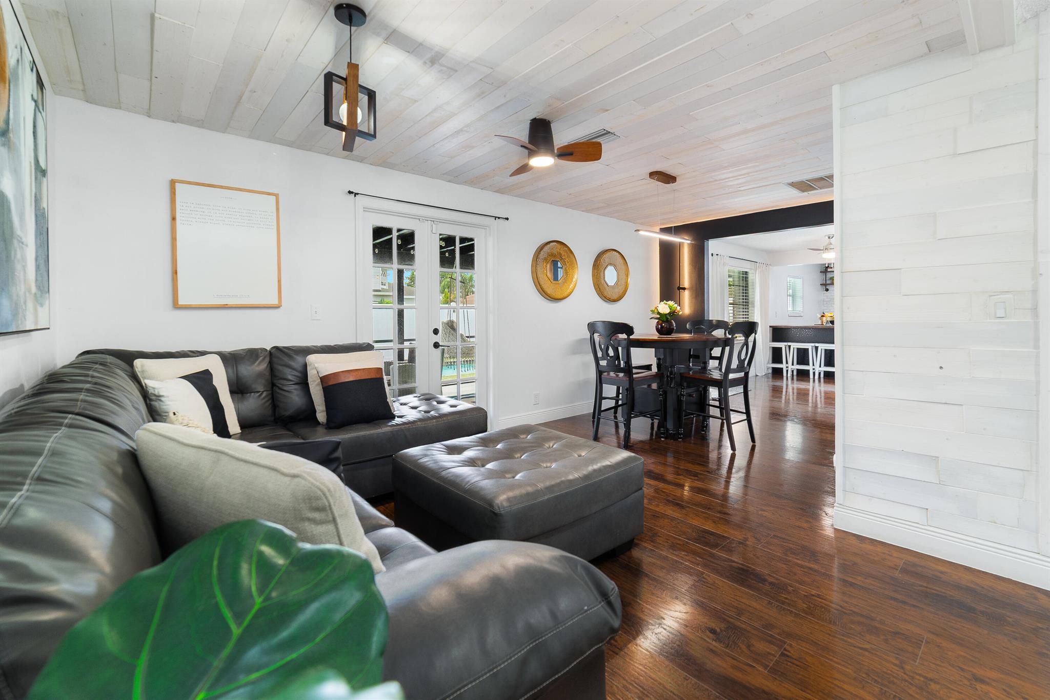 WOODSIDE 3 - Residential