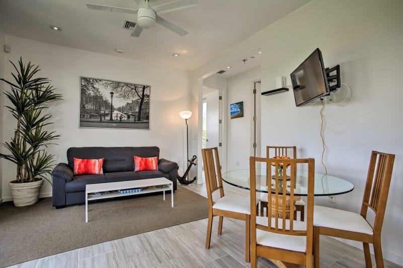 NORTH LAKE WORTH - Residential