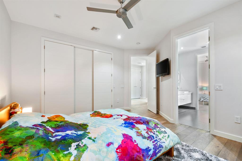 NORTH LAKE WORTH - Residential