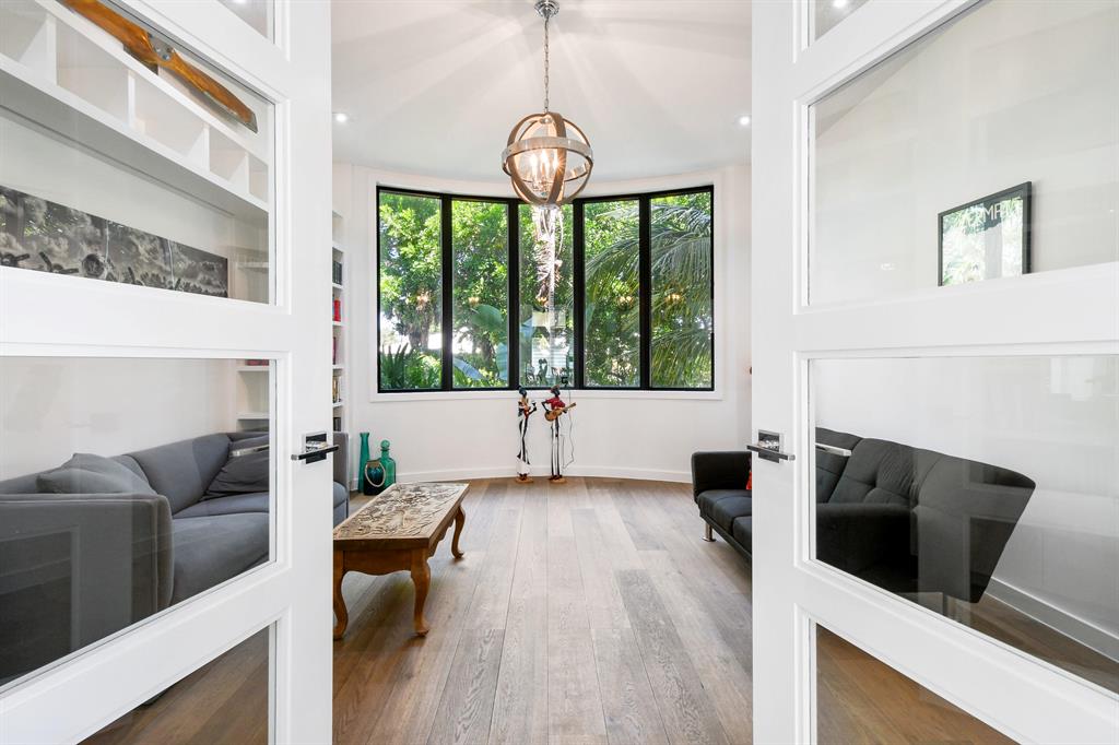 NORTH LAKE WORTH - Residential