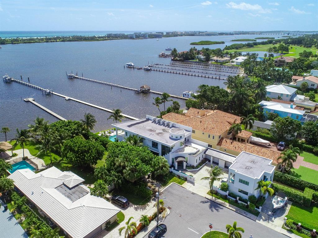 NORTH LAKE WORTH - Residential