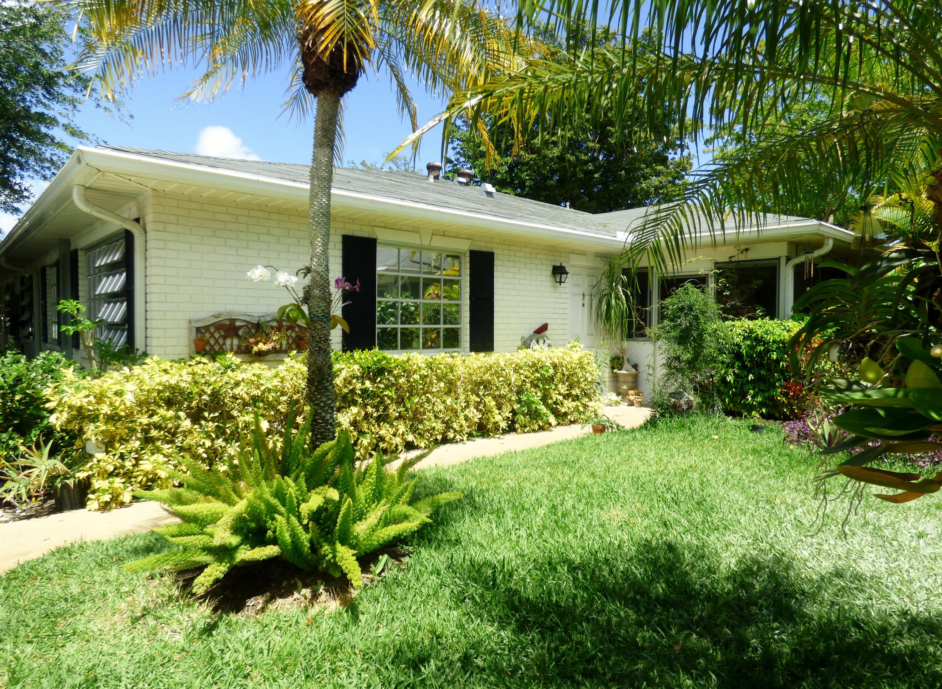 Located in a well maintained, 24-hour man-gated community in the heart of Boynton Beach, this very spacious 2 bedrooms, 2 bathrooms villa is ready for you. It offers an eat-in kitchen, living and dining areas, spacious rooms & lots of storage, with 3 closets in the master bedroom; 1 wall-to-wall, 1 linen and 1 walk-in. Extra storage/pantry in the hallway, plus a large storage closet by the porch. Two parking spaces are assigned right in front of the home. Enjoy the library, sauna, exercise room, sitting areas, in the recently renovated clubhouse. Relax by the pool area or play shuffleboard, bocce ball, or tennis with friends/neighbors. Join the clubs, trips, activities and classes offered by community. Come and discover what the great Florida lifestyle is all about!