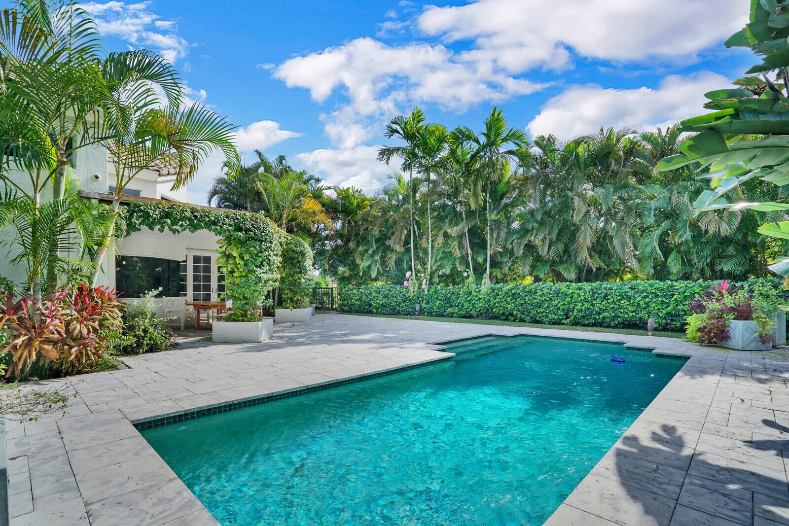 CHUKKER COVE P B POLO & C - Residential Lease