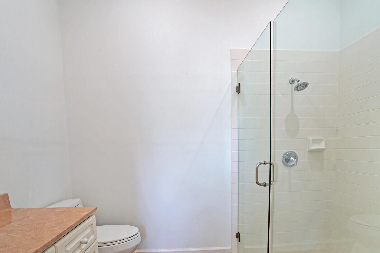 CHUKKER COVE P B POLO & C - Residential Lease