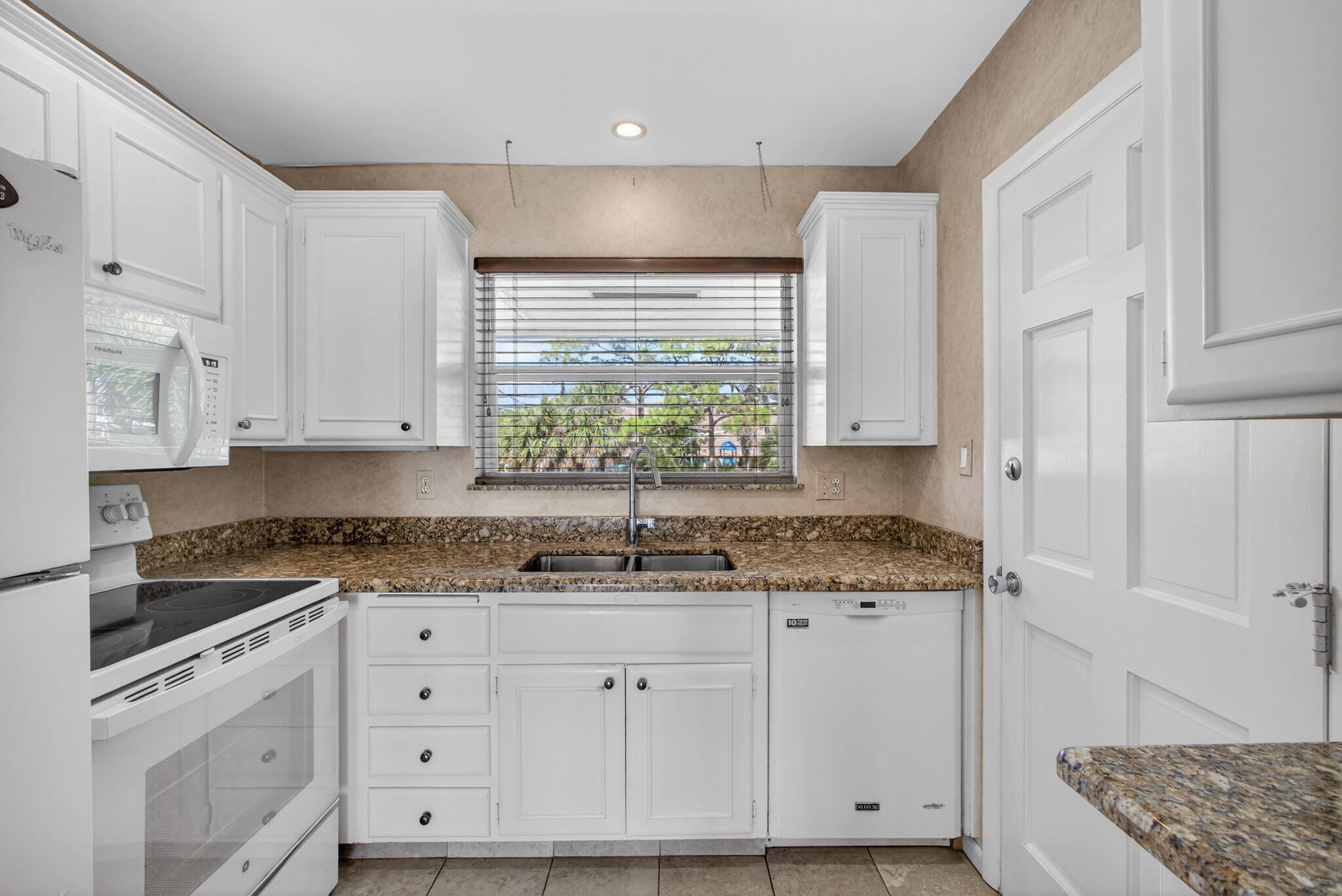 WHITEHALL CONDO - Residential