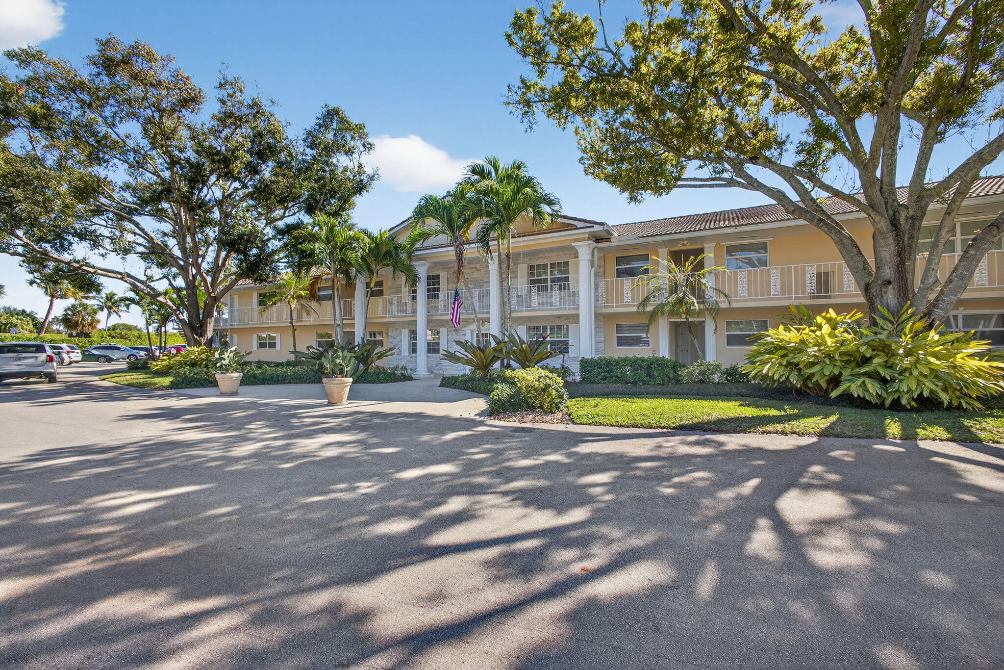 WHITEHALL CONDO - Residential