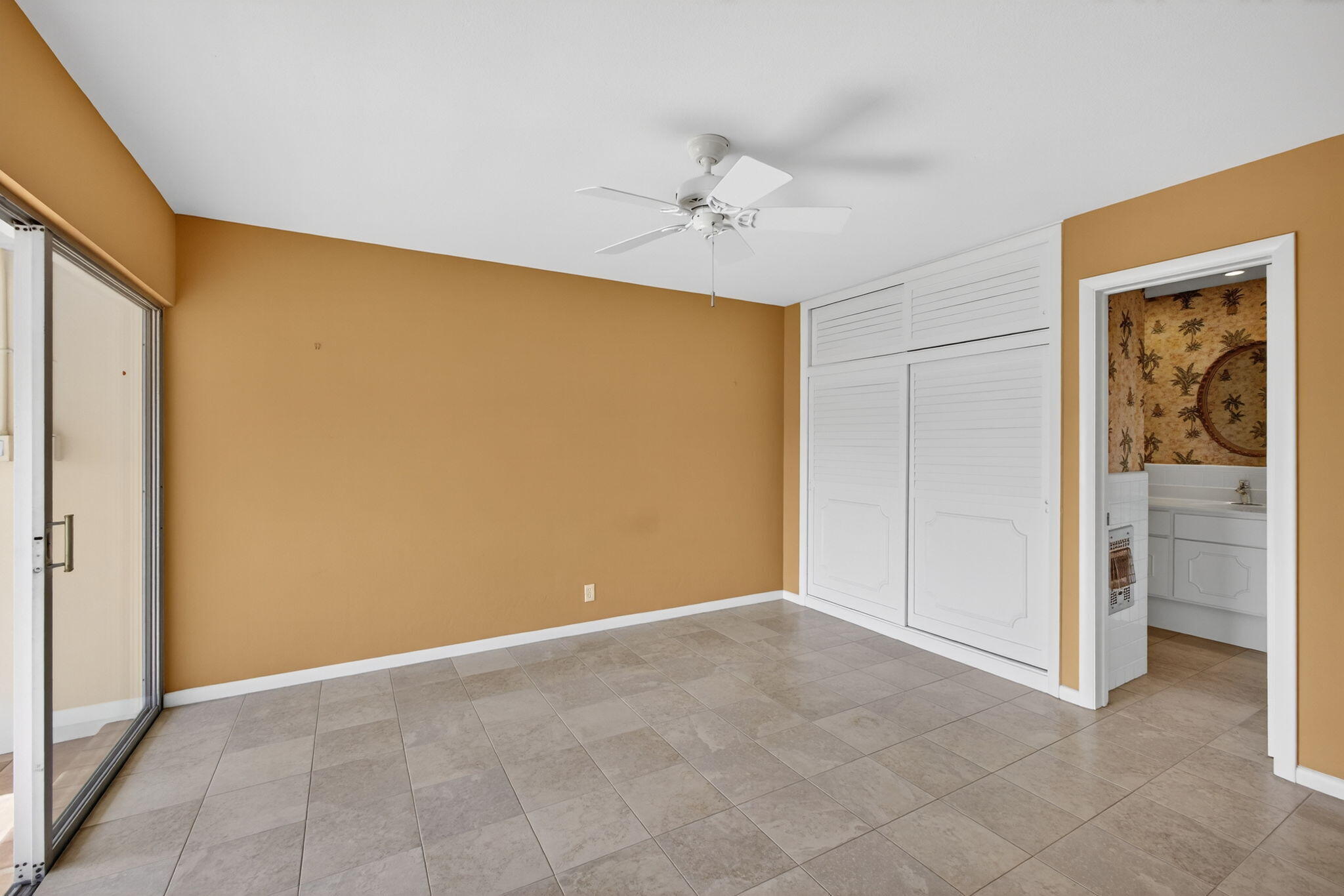 WHITEHALL CONDO - Residential