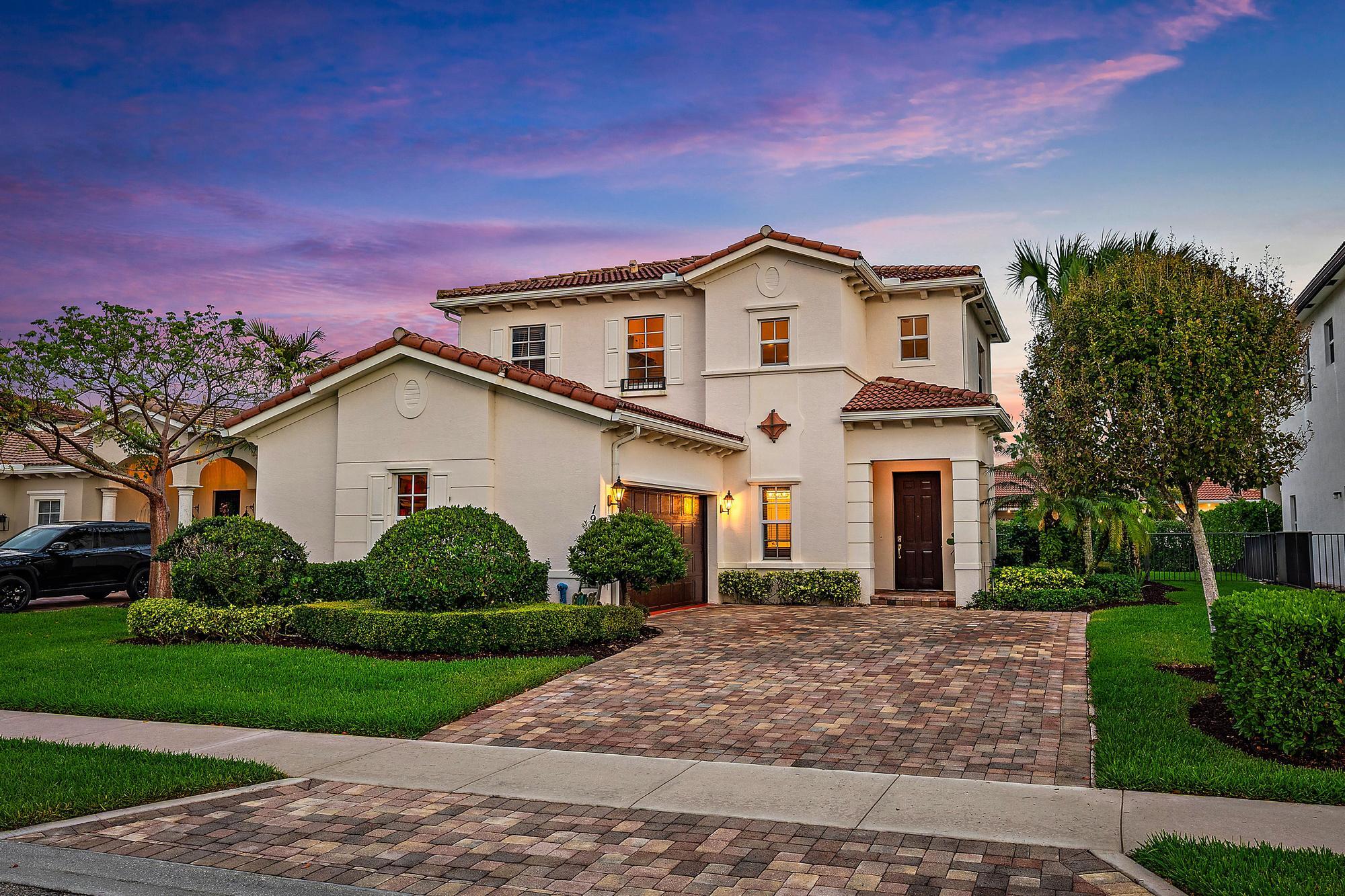LOXAHATCHEE RESERVE NORTH - Residential