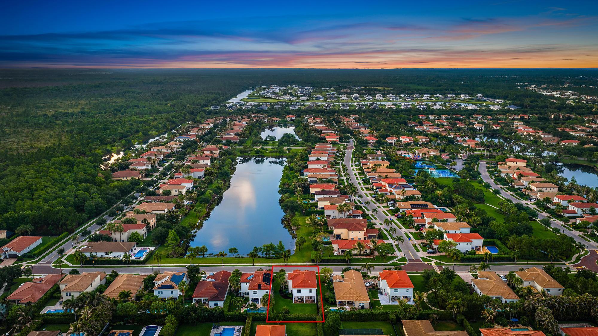 LOXAHATCHEE RESERVE NORTH - Residential