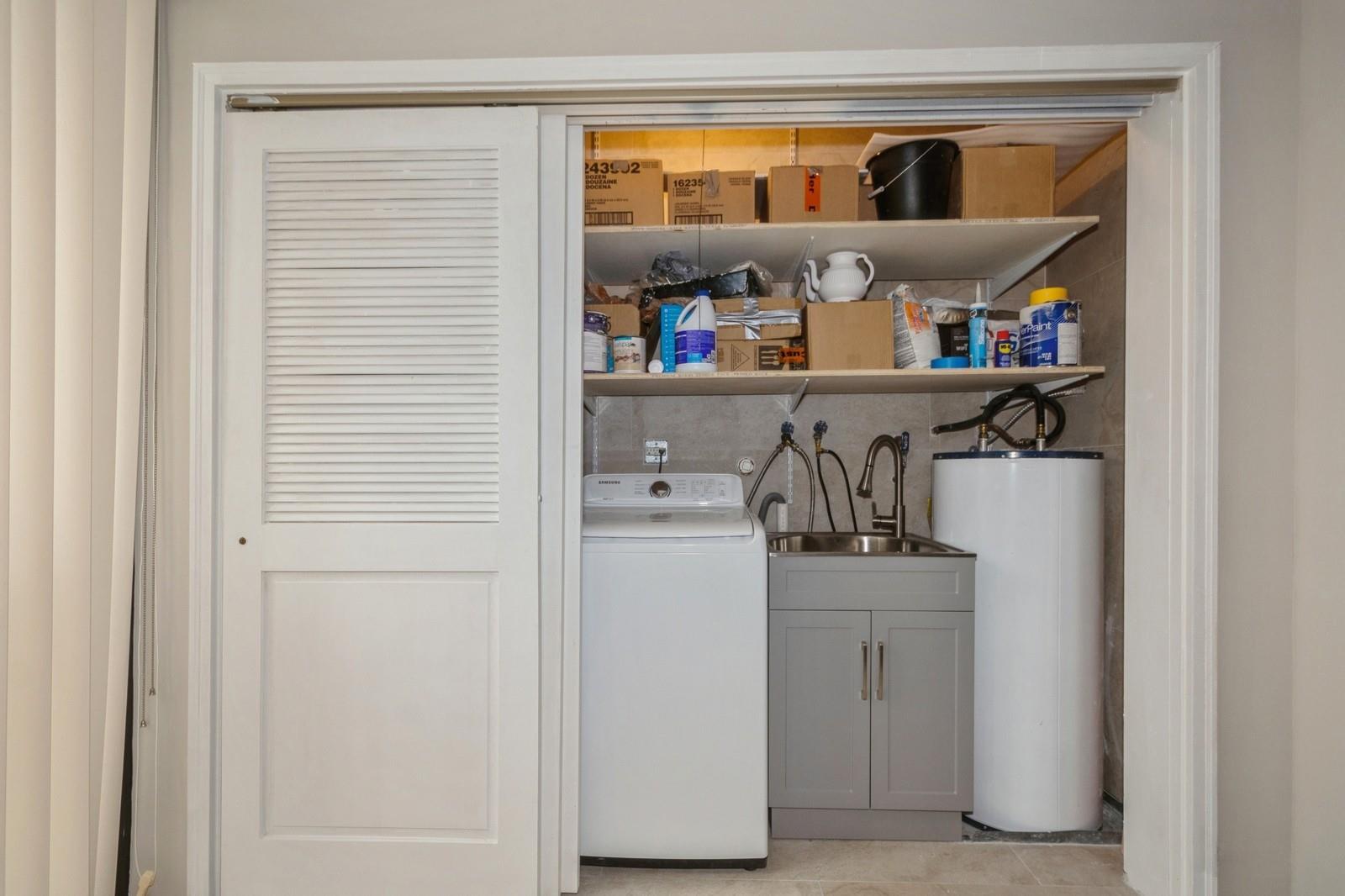 Baywood Village 3 - Residential Lease