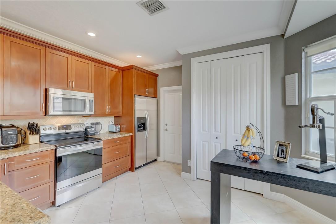 Progresso 2-18 D - Residential Lease