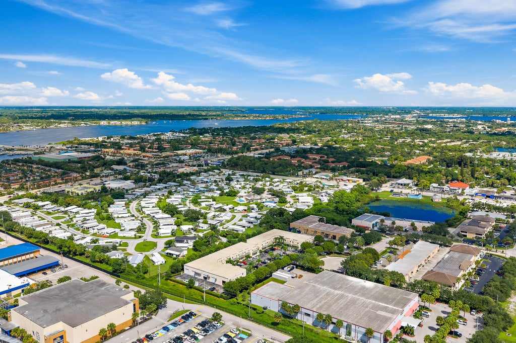 Photo of 2682 SE Willoughby Boulevard #201, Stuart, FL 34994 (MLS # B26078019)
