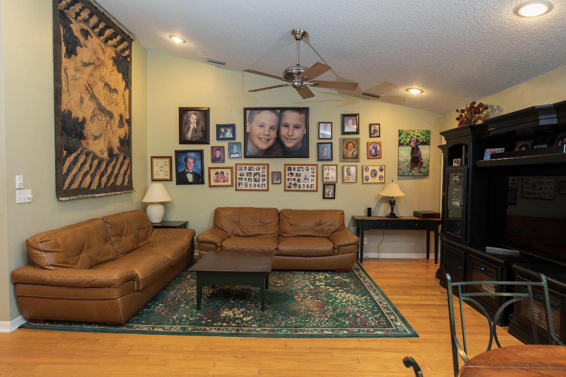 Gardens Hunt Club - Residential