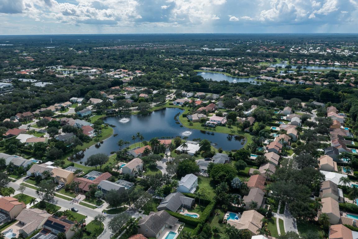 Gardens Hunt Club - Residential