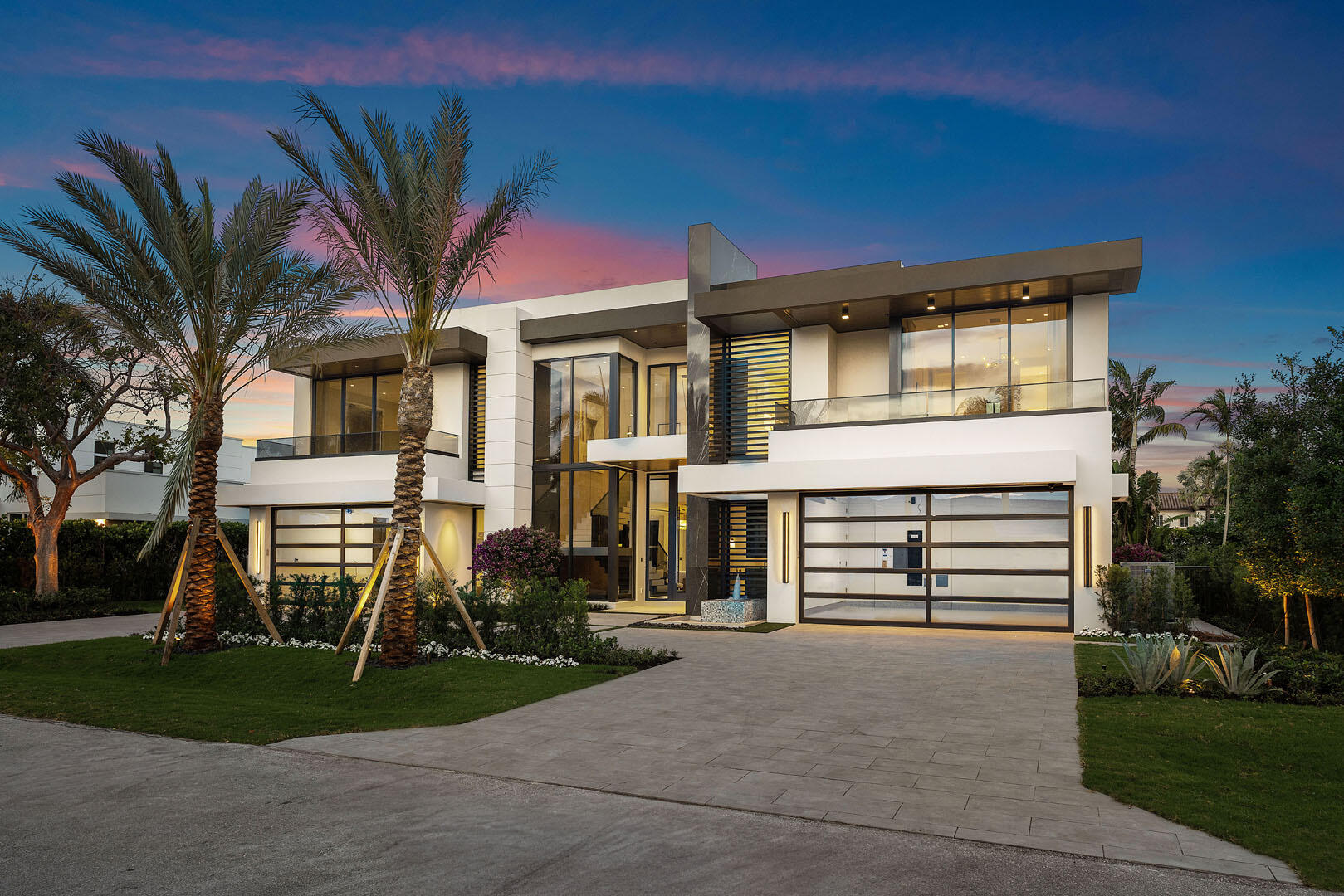 ROYAL PALM YACHT & COUNTRY CLUB - Residential