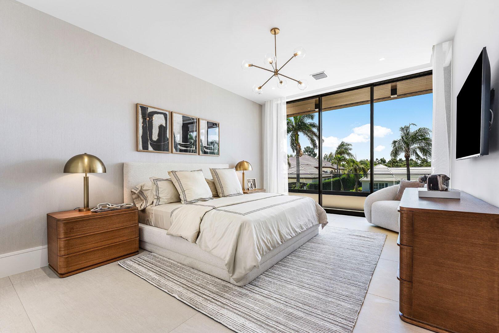 ROYAL PALM YACHT & COUNTR - Residential