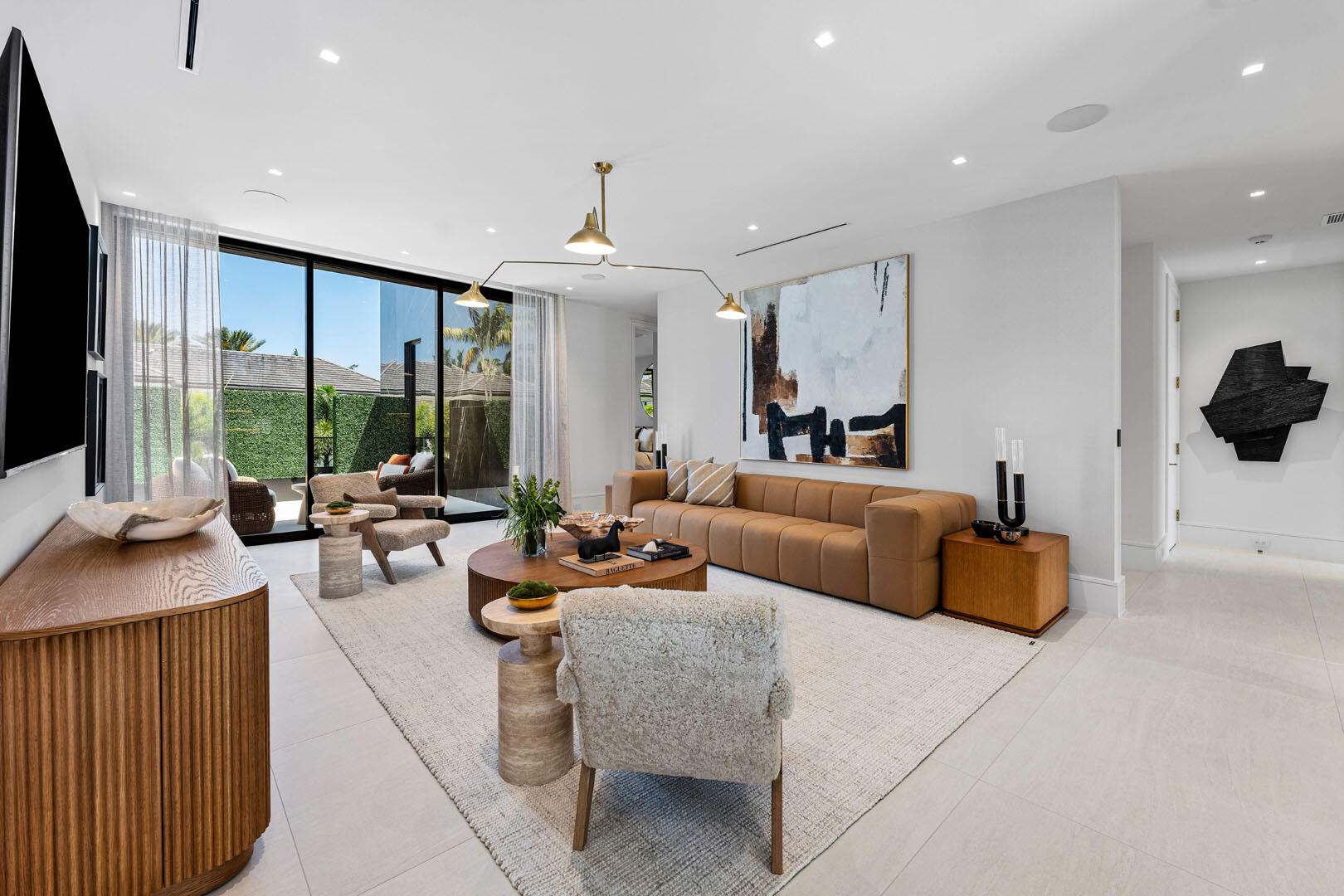 ROYAL PALM YACHT & COUNTRY CLUB - Residential