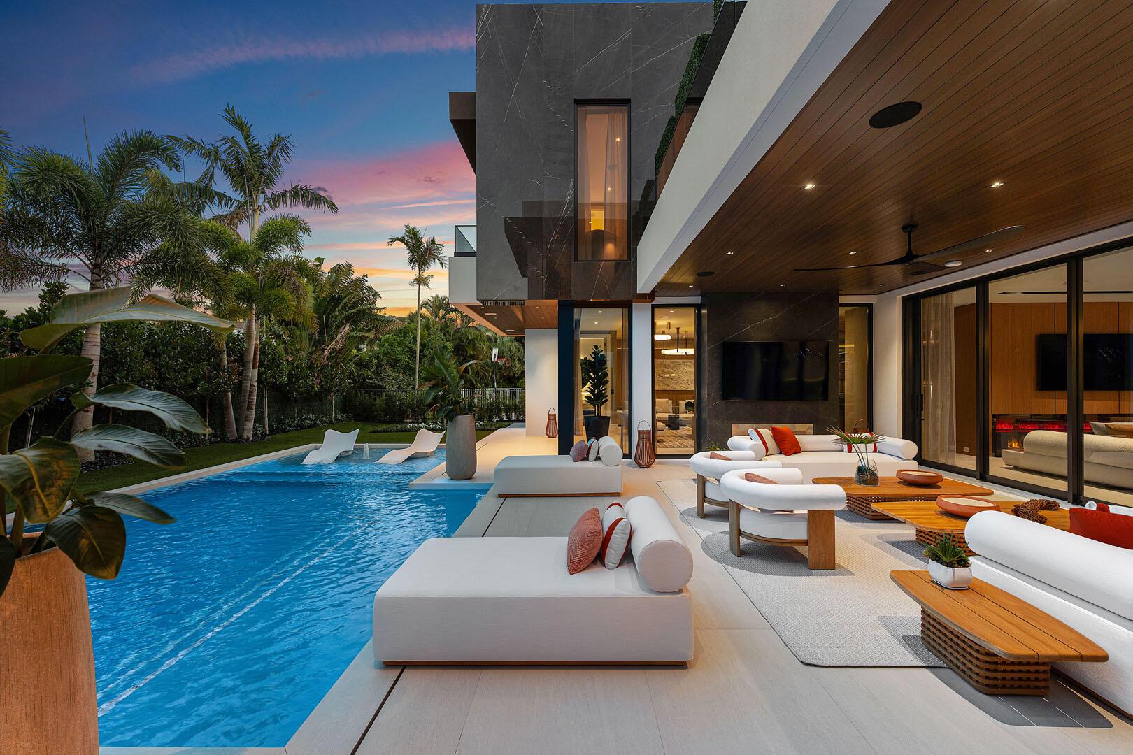 ROYAL PALM YACHT & COUNTR - Residential