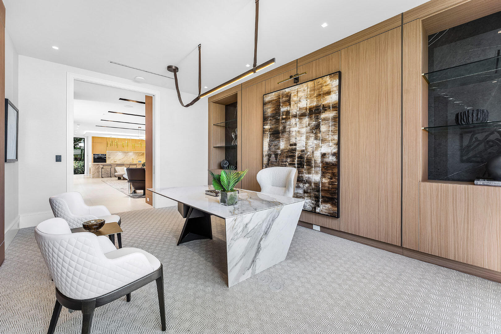 ROYAL PALM YACHT & COUNTRY CLUB - Residential