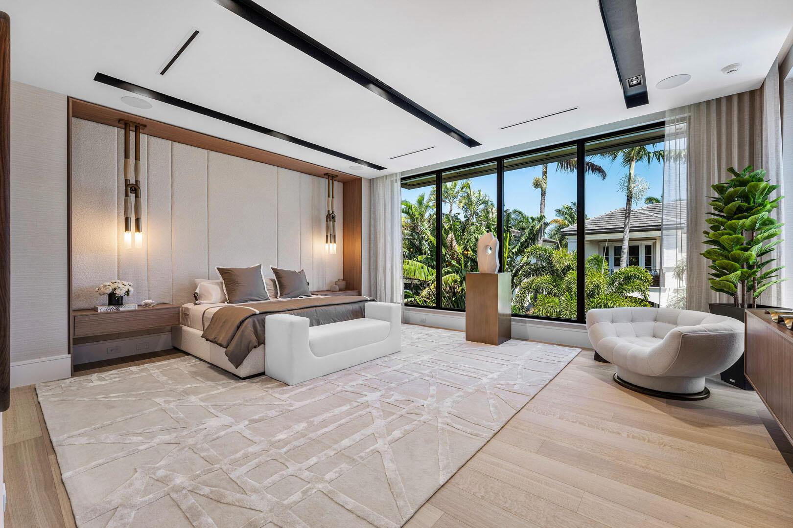 ROYAL PALM YACHT & COUNTR - Residential