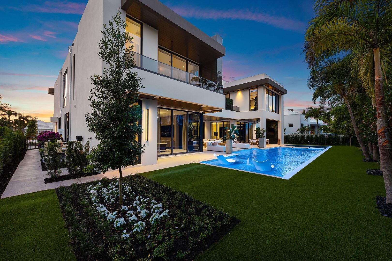 ROYAL PALM YACHT & COUNTR - Residential