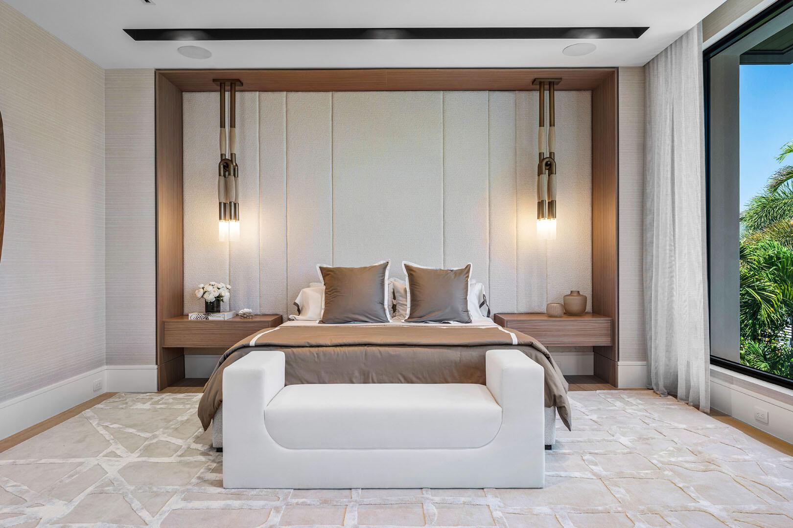 ROYAL PALM YACHT & COUNTR - Residential