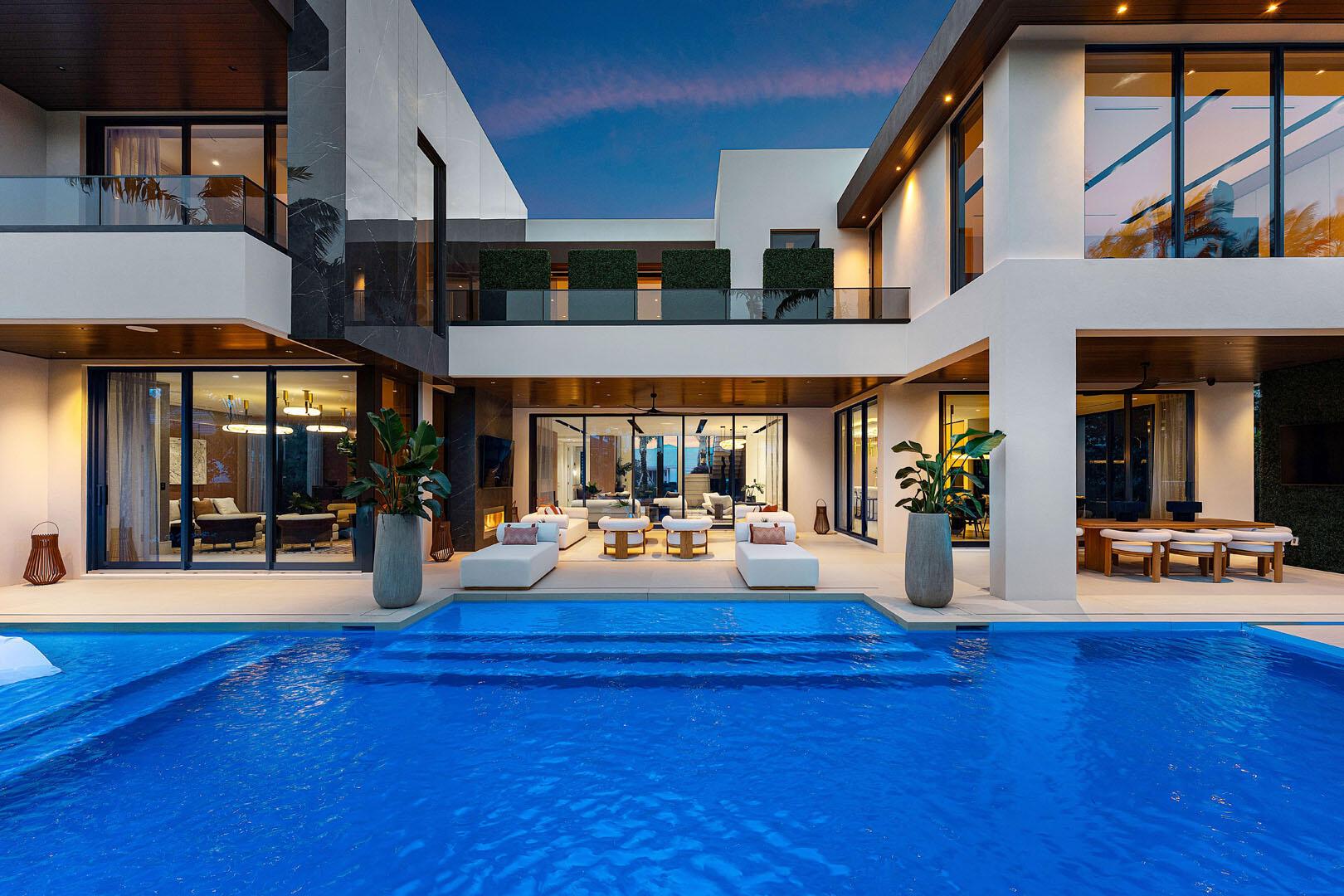 ROYAL PALM YACHT & COUNTR - Residential