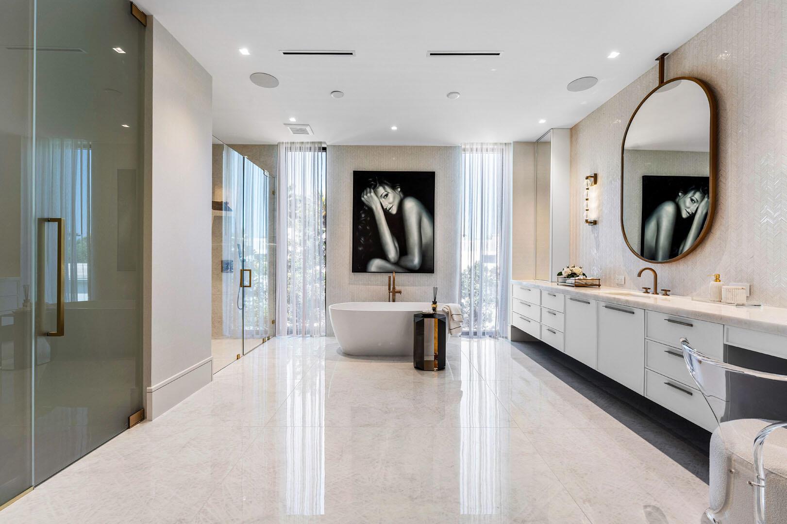 ROYAL PALM YACHT & COUNTR - Residential