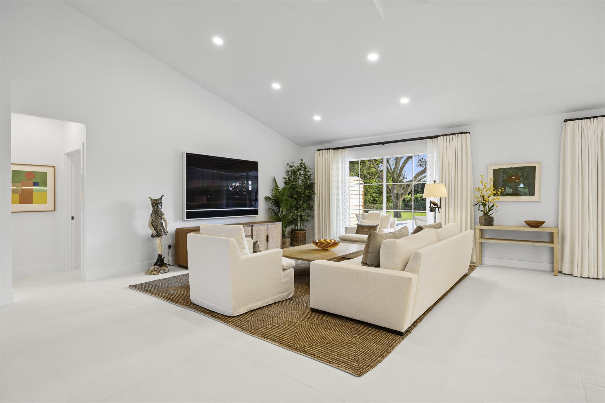 WELLINGTON AERO CLUB OF T - Residential