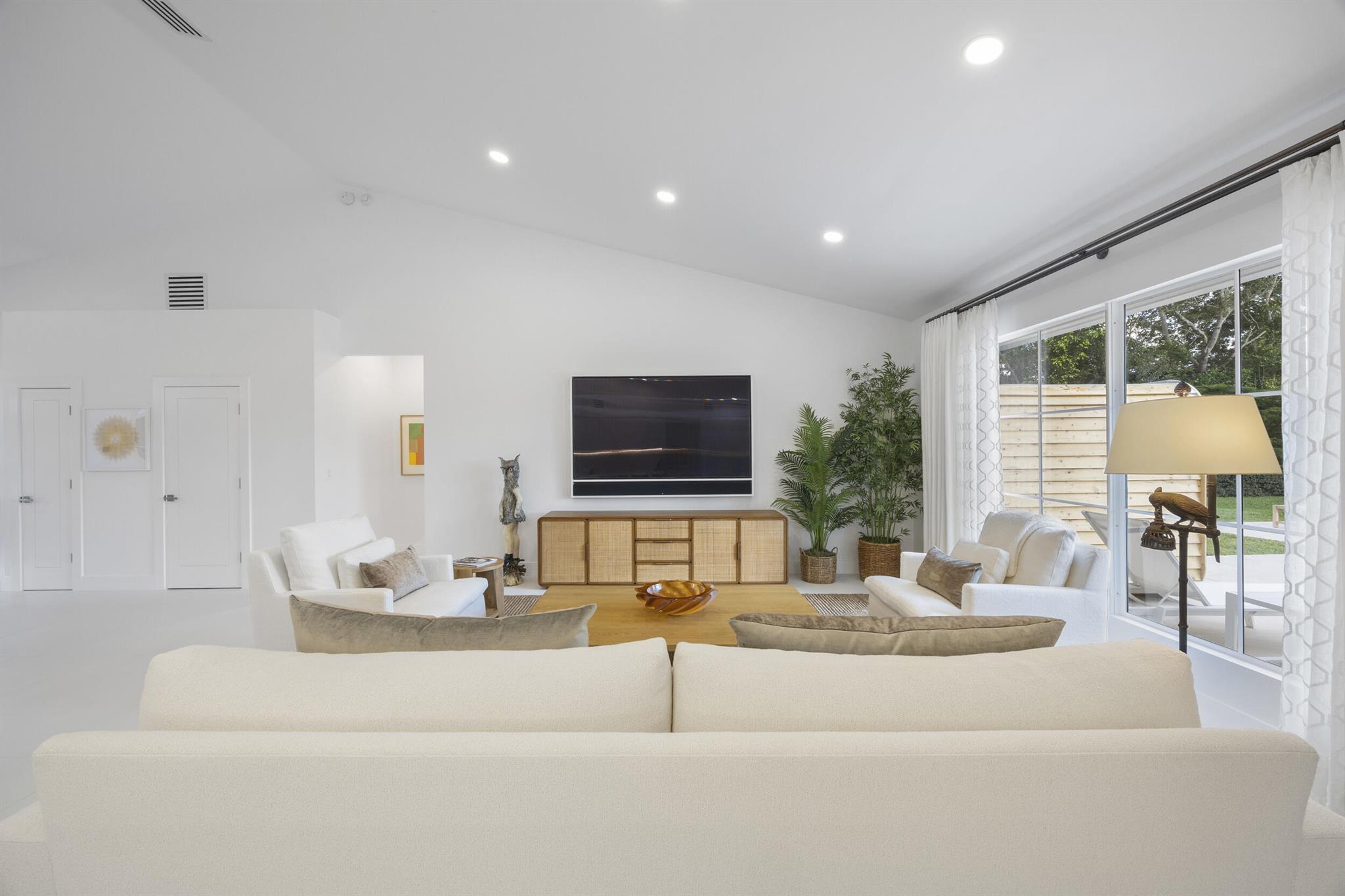 WELLINGTON AERO CLUB OF T - Residential