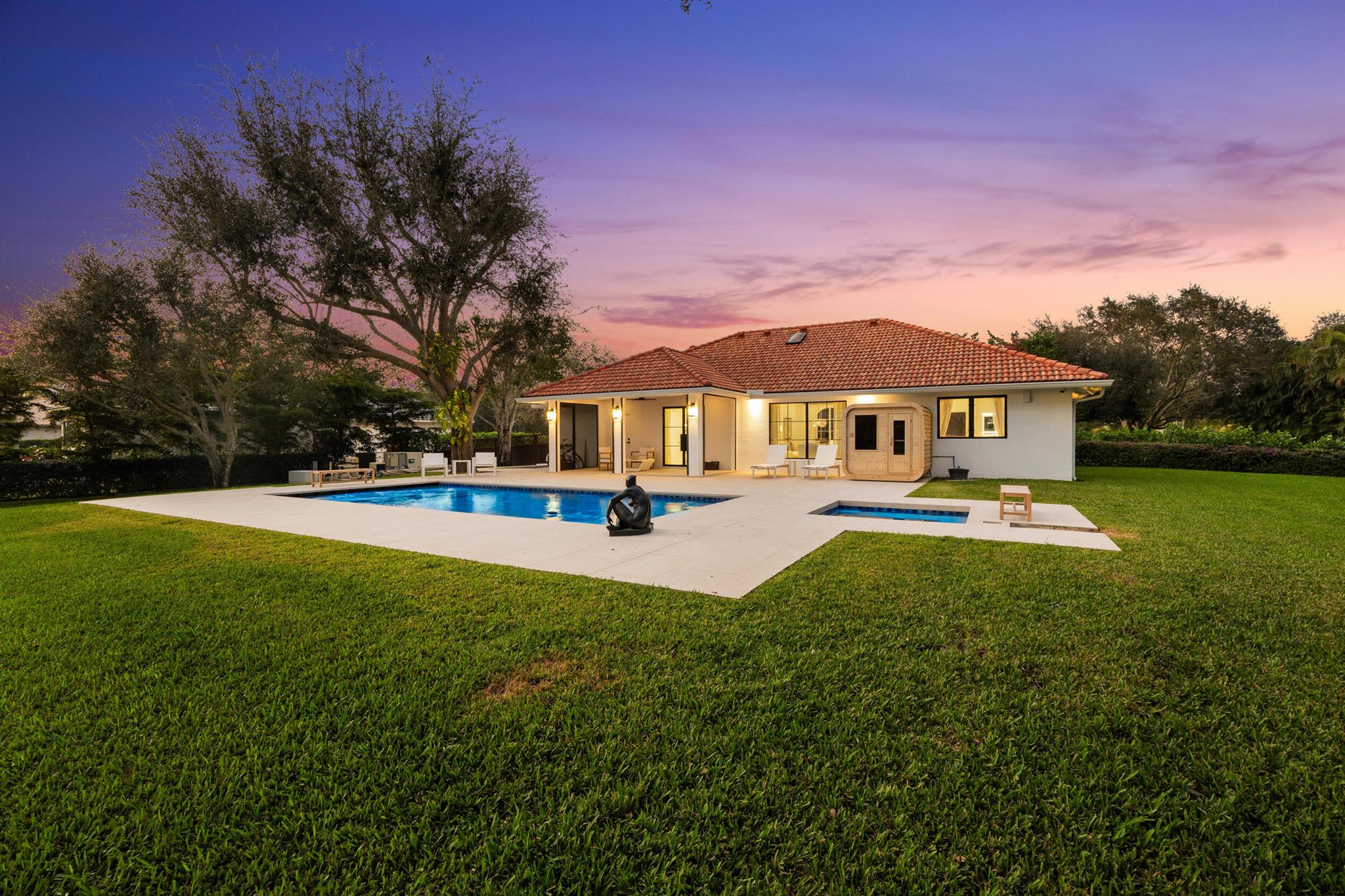 WELLINGTON AERO CLUB OF T - Residential