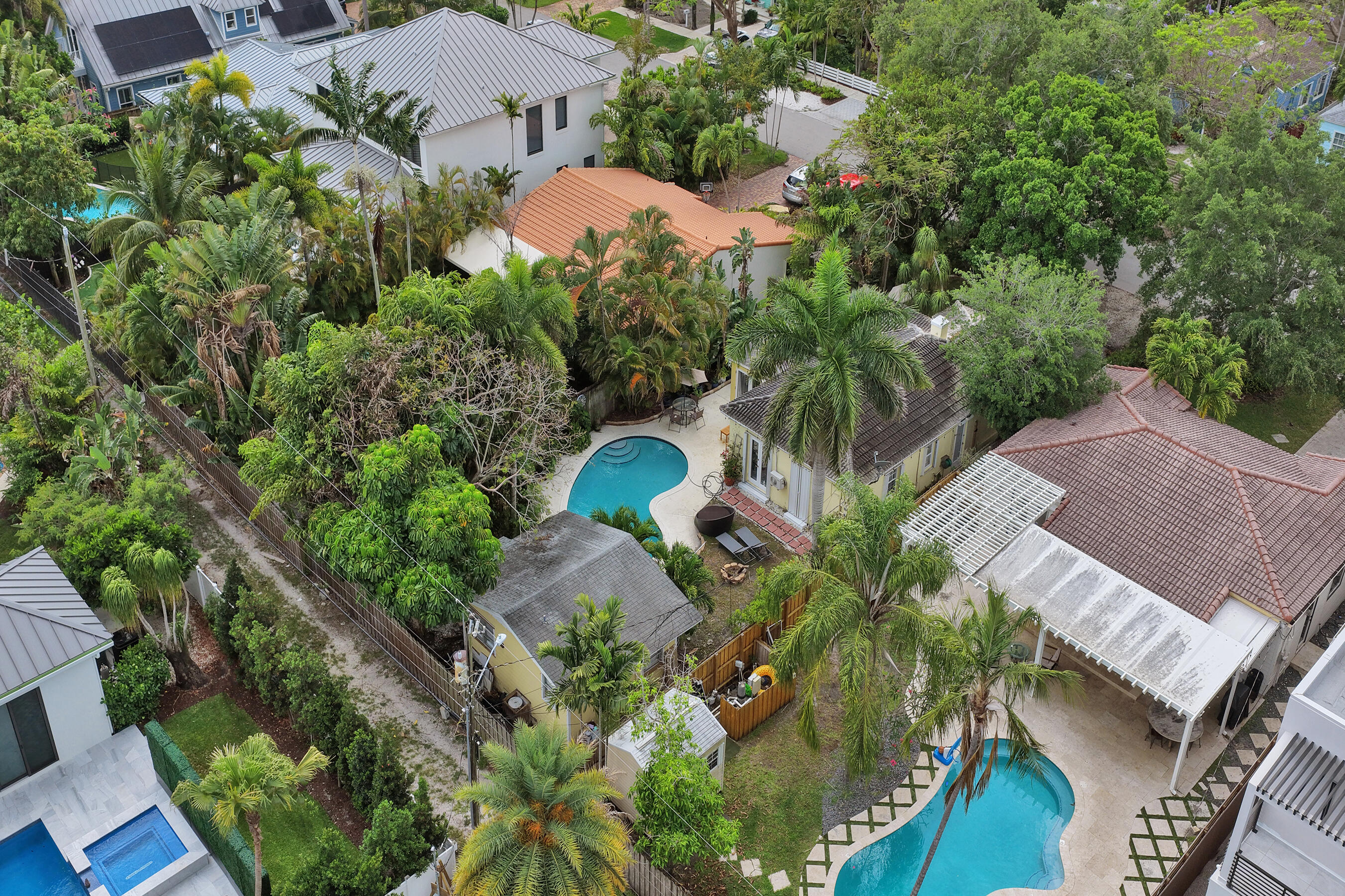 Halls Add 1-134 D - Residential