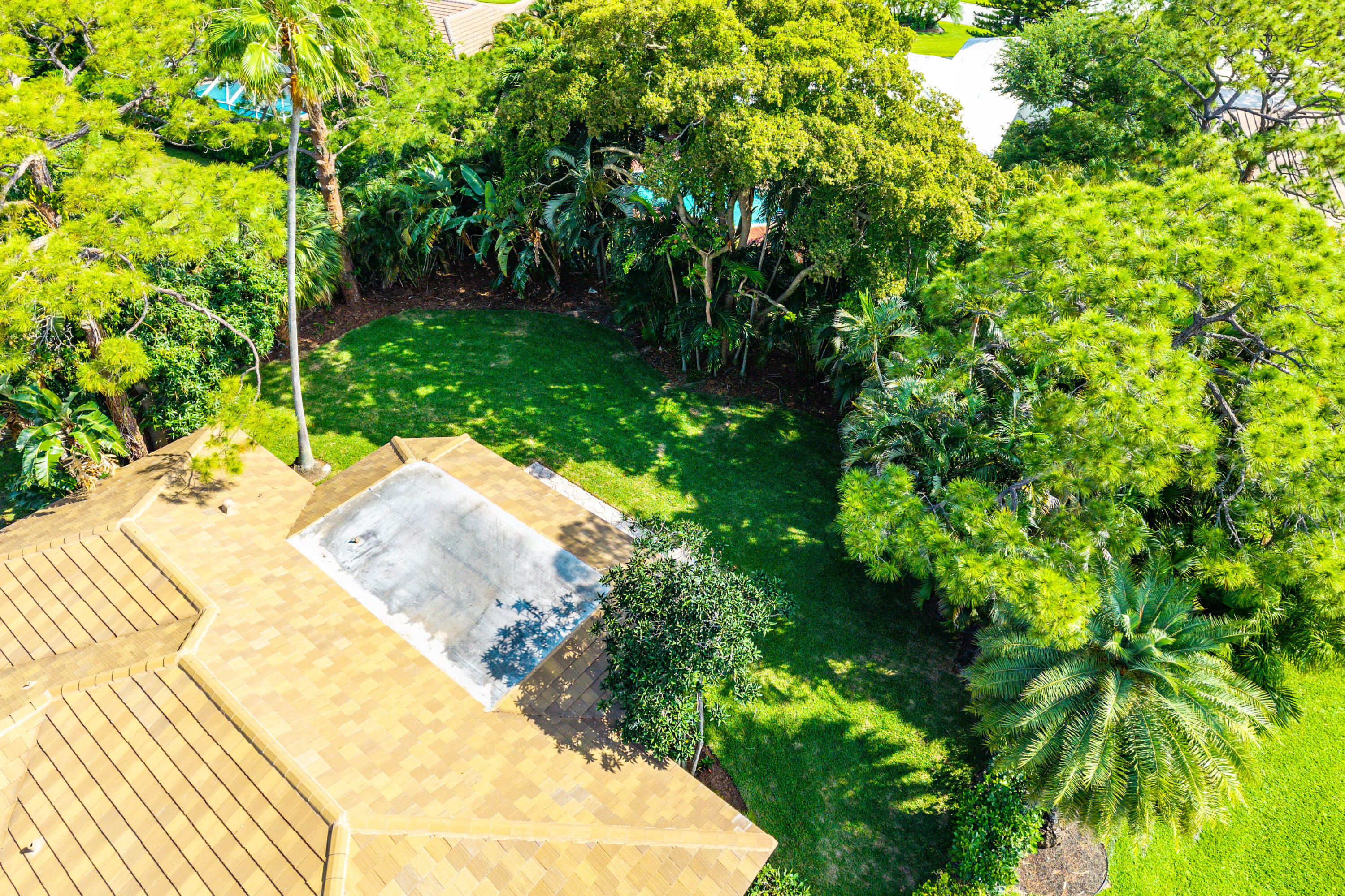 PINE VILLAS 10 - Residential