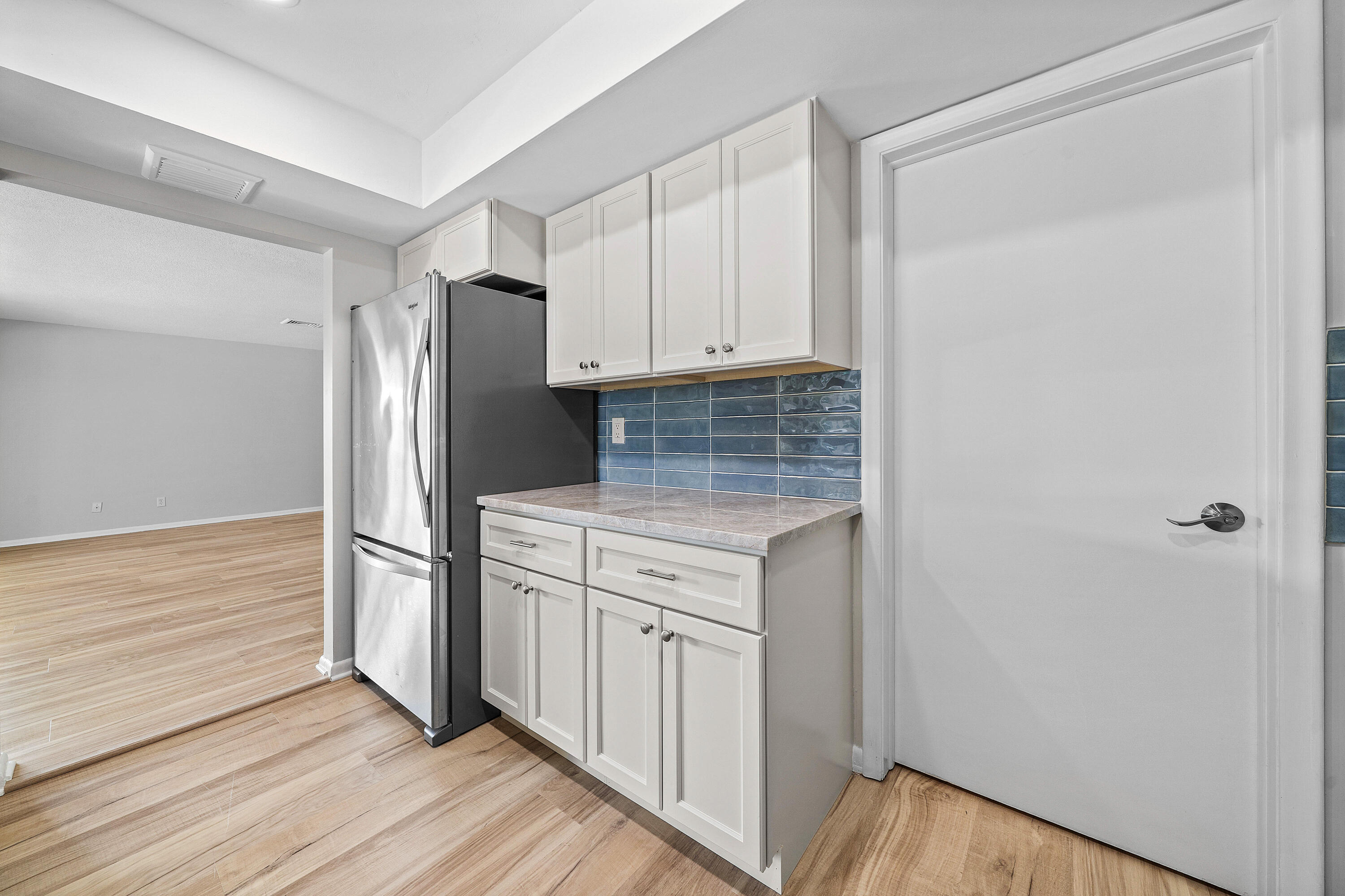 PINE VILLAS 10 - Residential