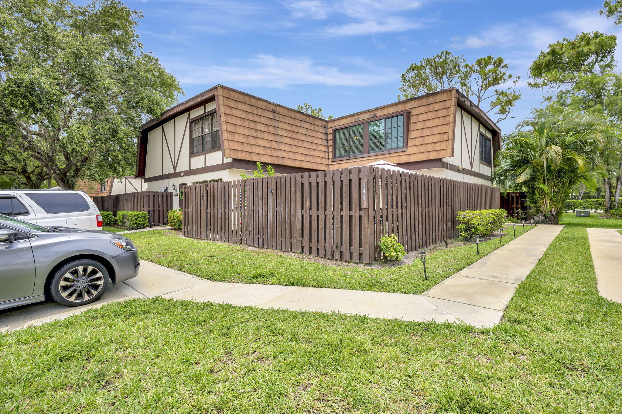 Weybridge Townhomes PH III - Residential