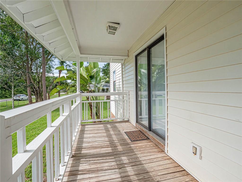 LAKEWOOD PARK UNIT 8 - Residential