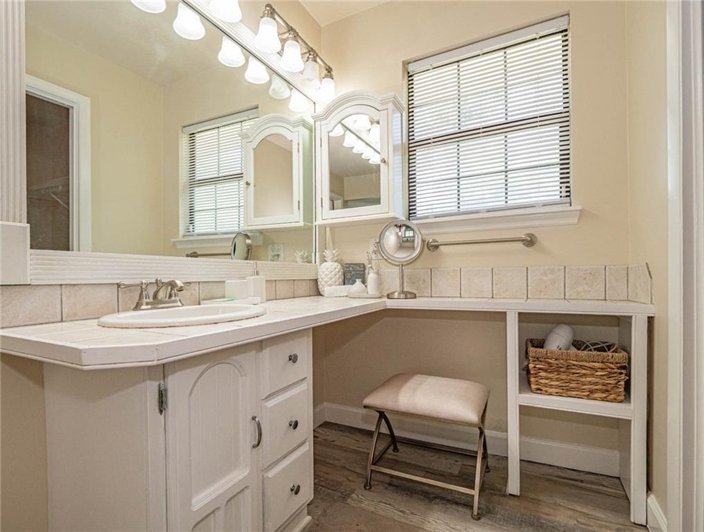 LAKEWOOD PARK UNIT 8 - Residential