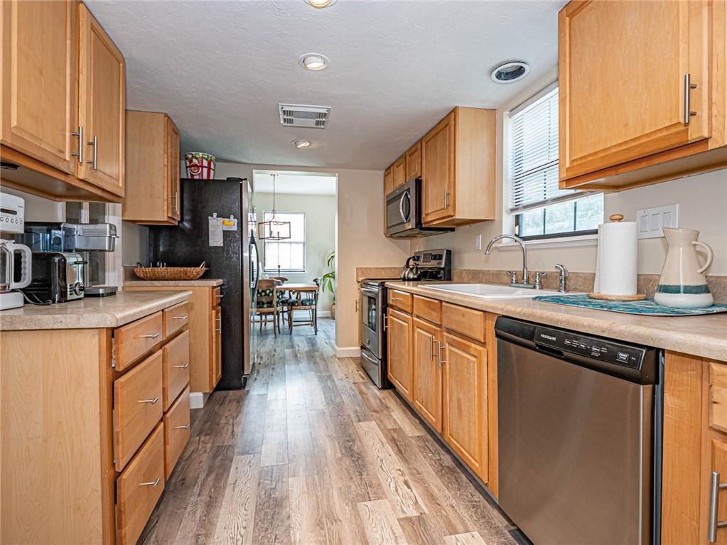 LAKEWOOD PARK UNIT 8 - Residential
