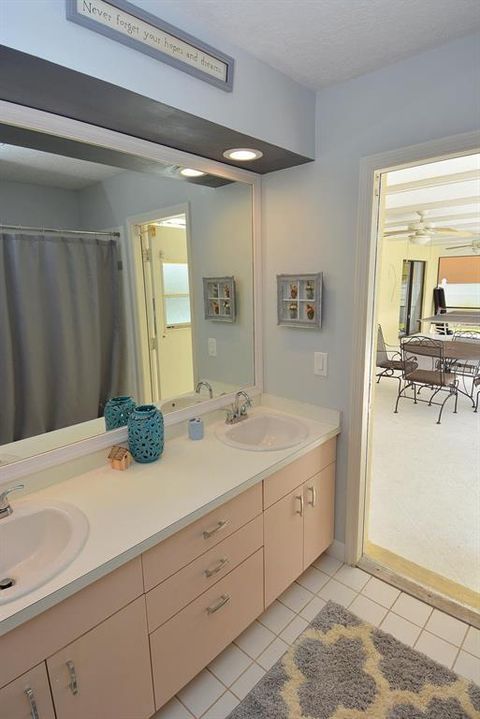 A home in Port Saint Lucie