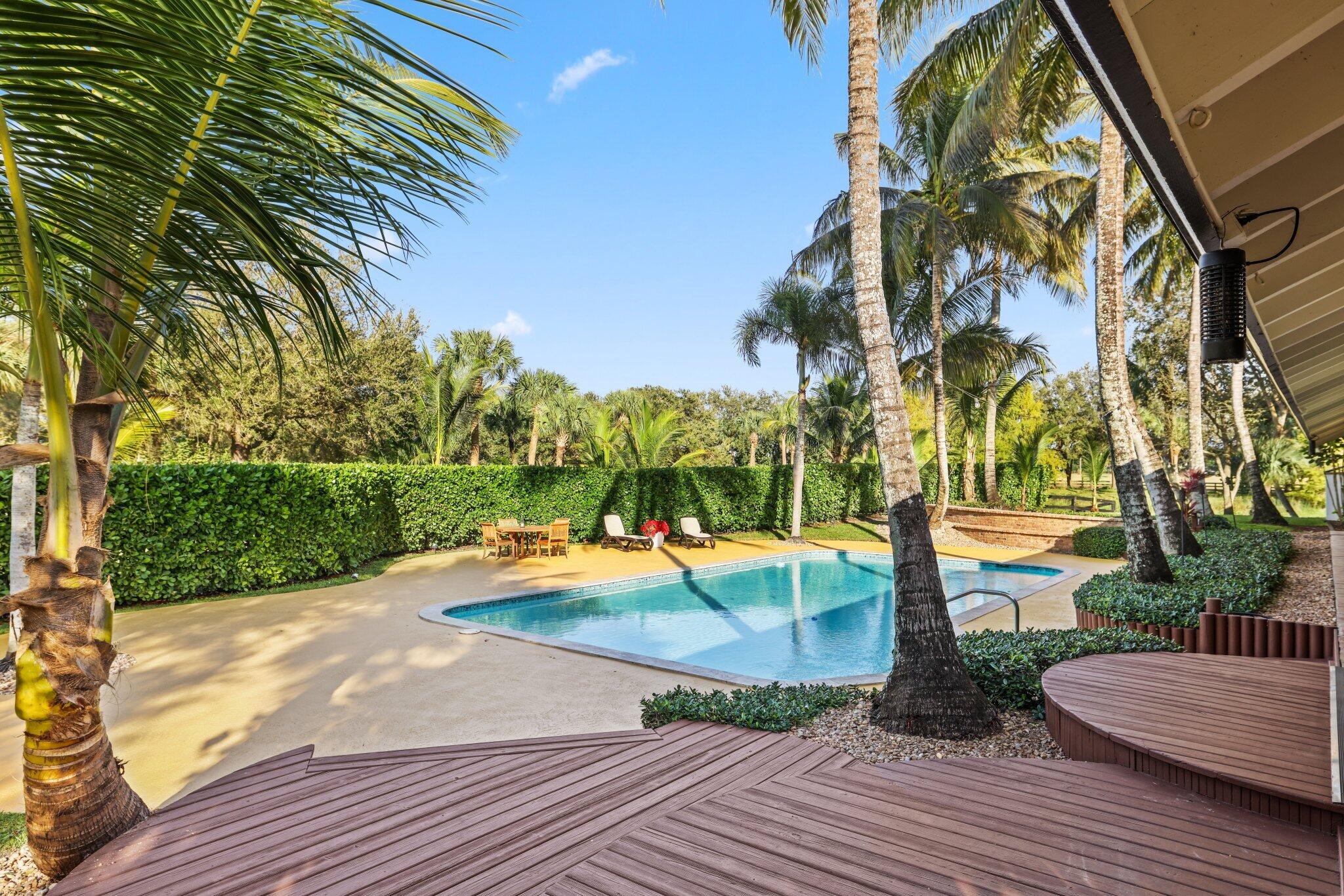 Palm Beach Point East - Residential