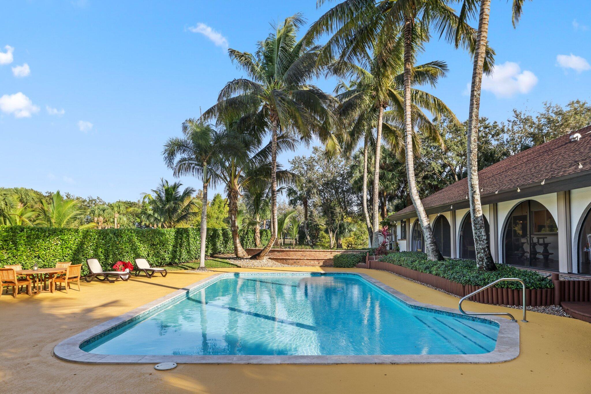 Palm Beach Point East - Residential