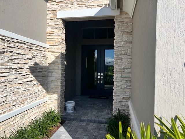 12220 Arbordale Way