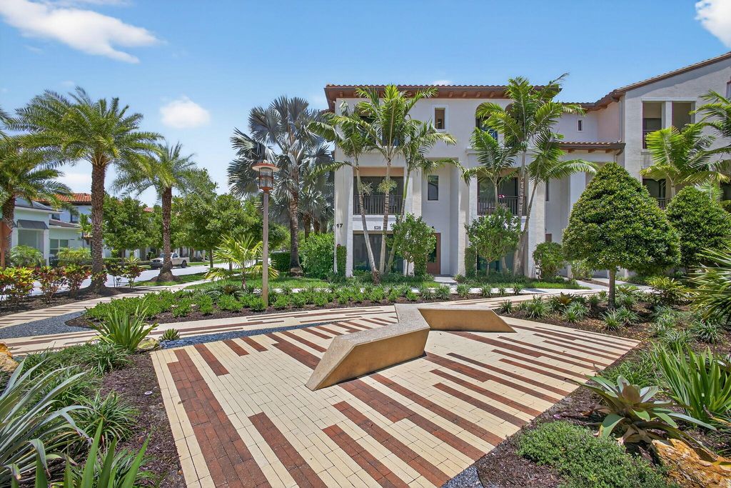 Photo of 8072 Hobbes Way, Palm Beach Gardens, FL 33418 (MLS # R11105944)