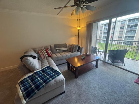 Tiny photo for 1075 Riverside Drive #303, Coral Springs, FL 33071 (MLS # B26060308)