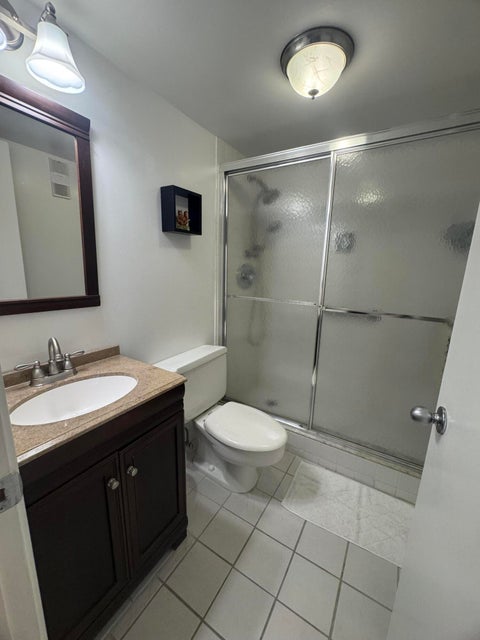 Tiny photo for 1075 Riverside Drive #303, Coral Springs, FL 33071 (MLS # B26060308)